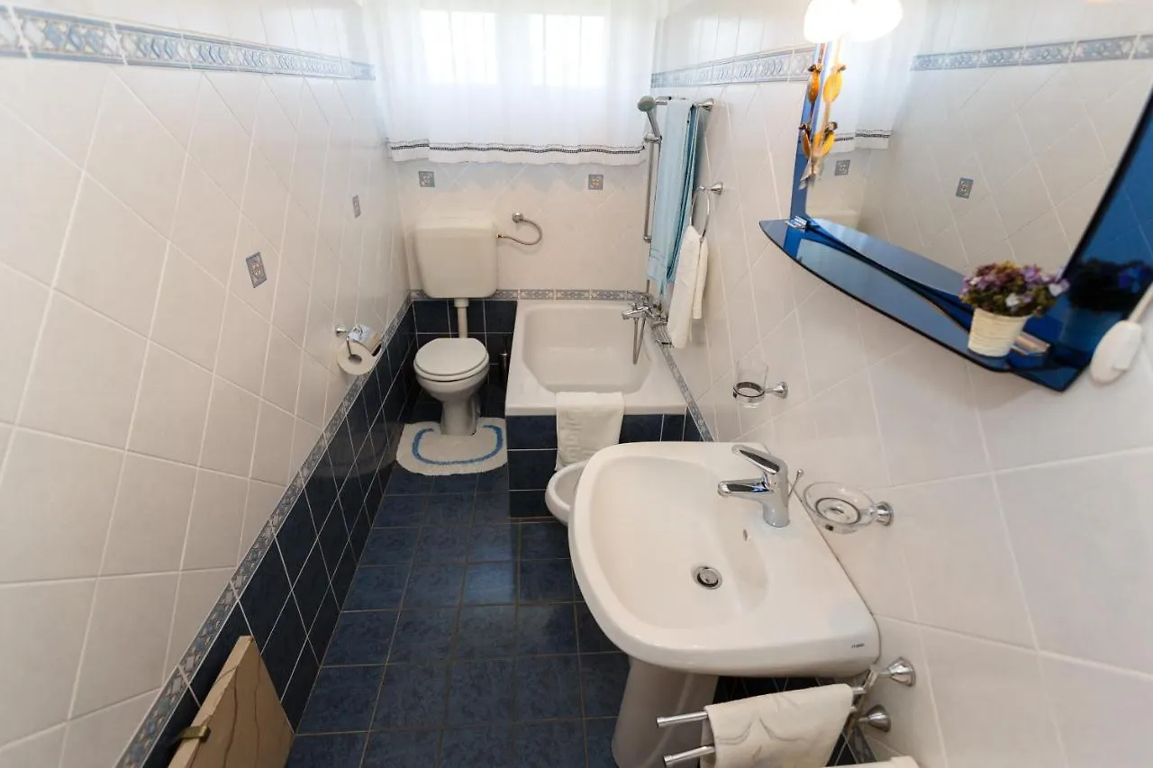 Apartmani Vrsek Vrbnik  Appartamento