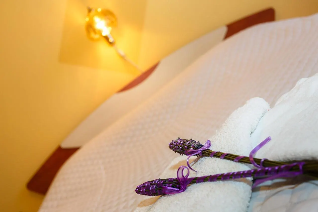 Appartamento Apartmani Vrsek Vrbnik