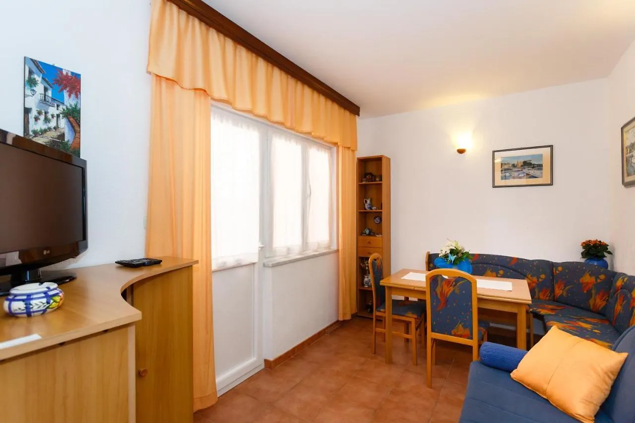 Apartmani Vrsek Vrbnik Croazia